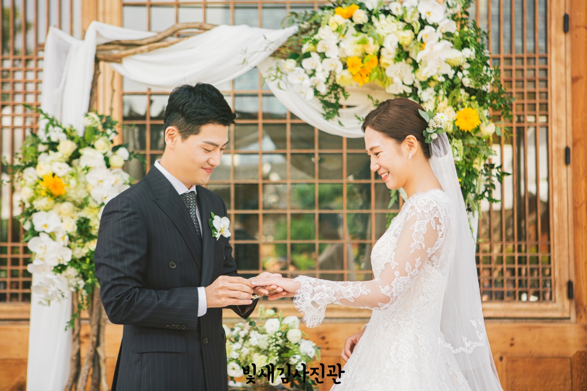 경원재 한옥 야외 결혼식 웨딩 본식스냅 28