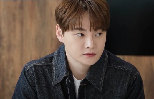 트로트 가수 박서진, 병역 면제 논란의 이유