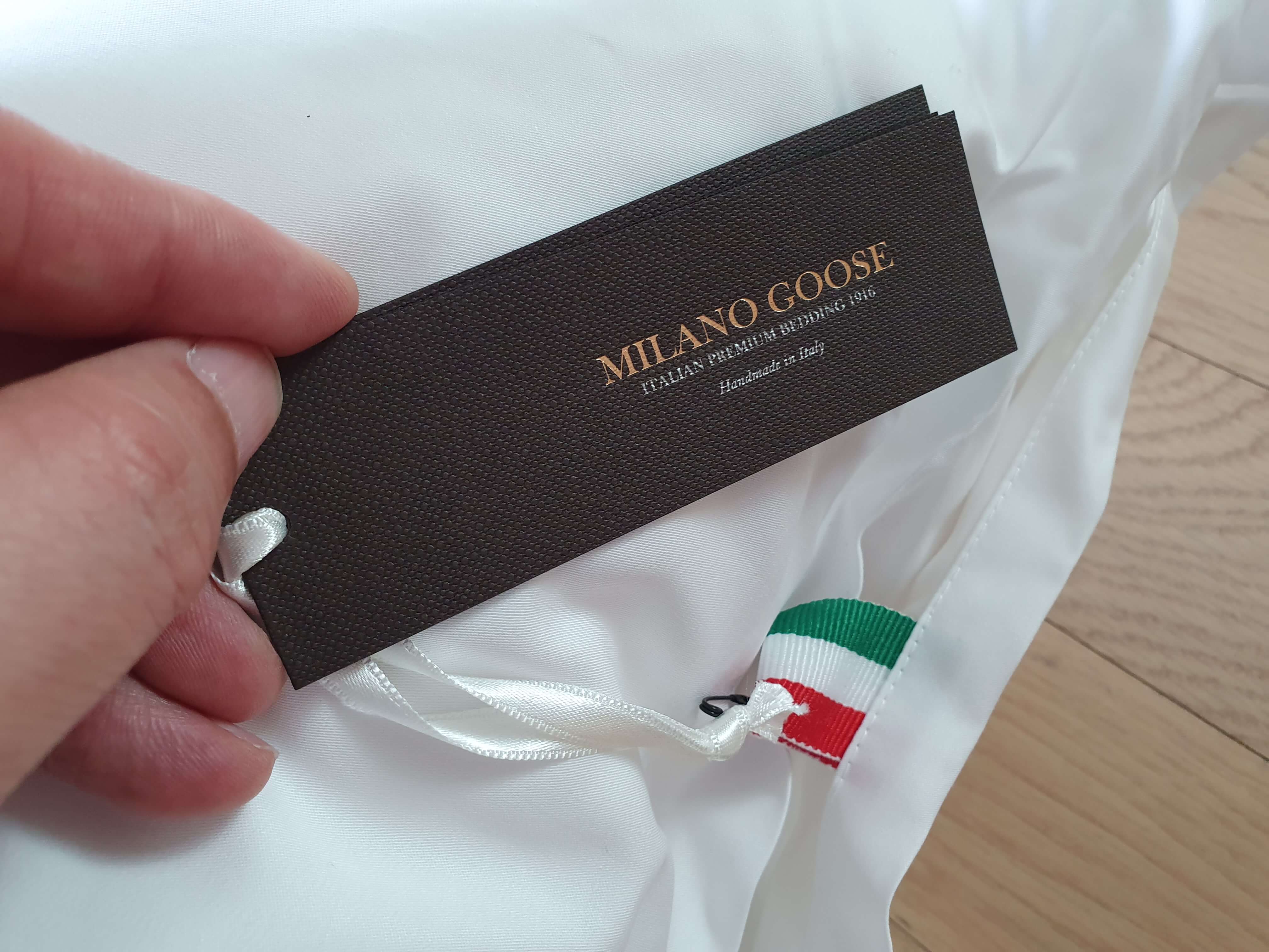 호텔-구스-베개-이태리-밀라노-제품
