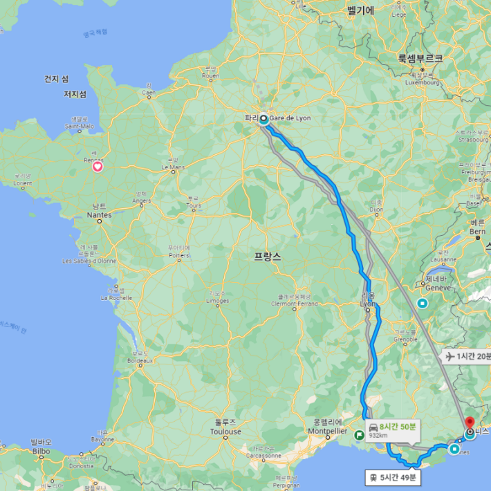 비행기로는 1시간 20분, 기차로는 5시간 50분 자동차로는 8시간 넘게 걸린다.