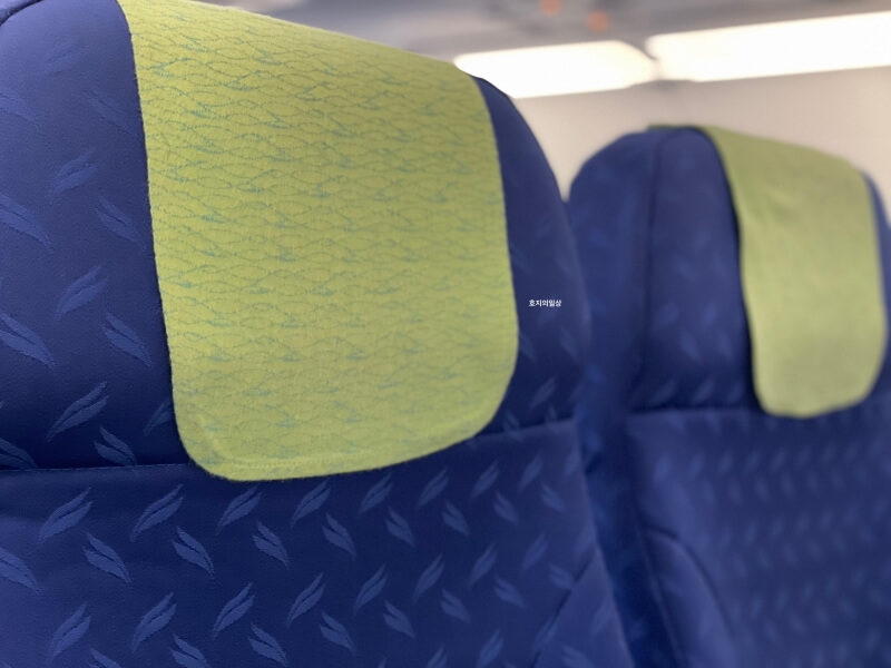 저가항공 에어부산 자리 비교 - A321 좌석 등받이