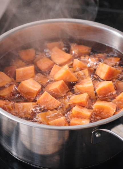 고구마 삶는법 총정리 ! 물 넣고 삶는 방법 vs 찌는 방법(찜기) + 시간표