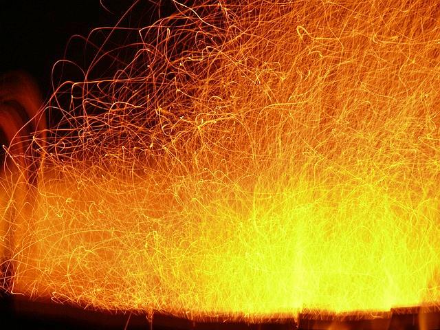 에어컨 실외기 화재 예방 방법