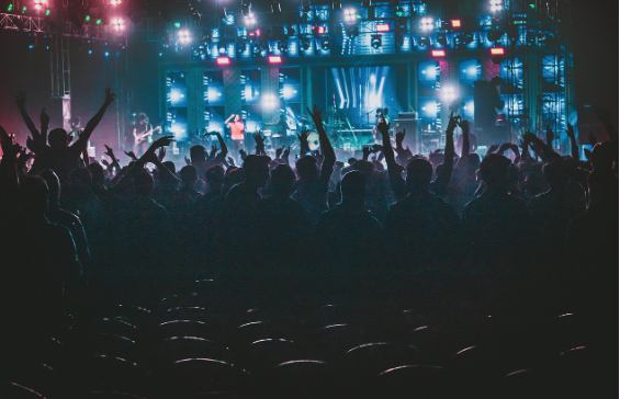 김종국 결혼 발표 신혼집 송가인 윤은혜 루머 예비신부 공개 영상 바로보기