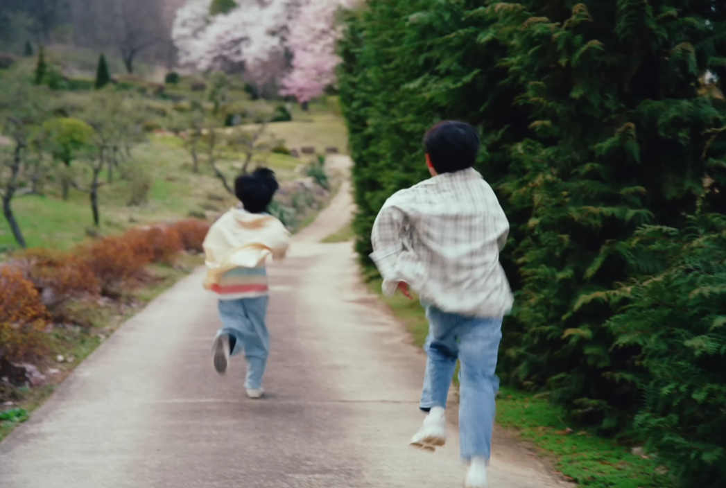 최유리 오랜만이야