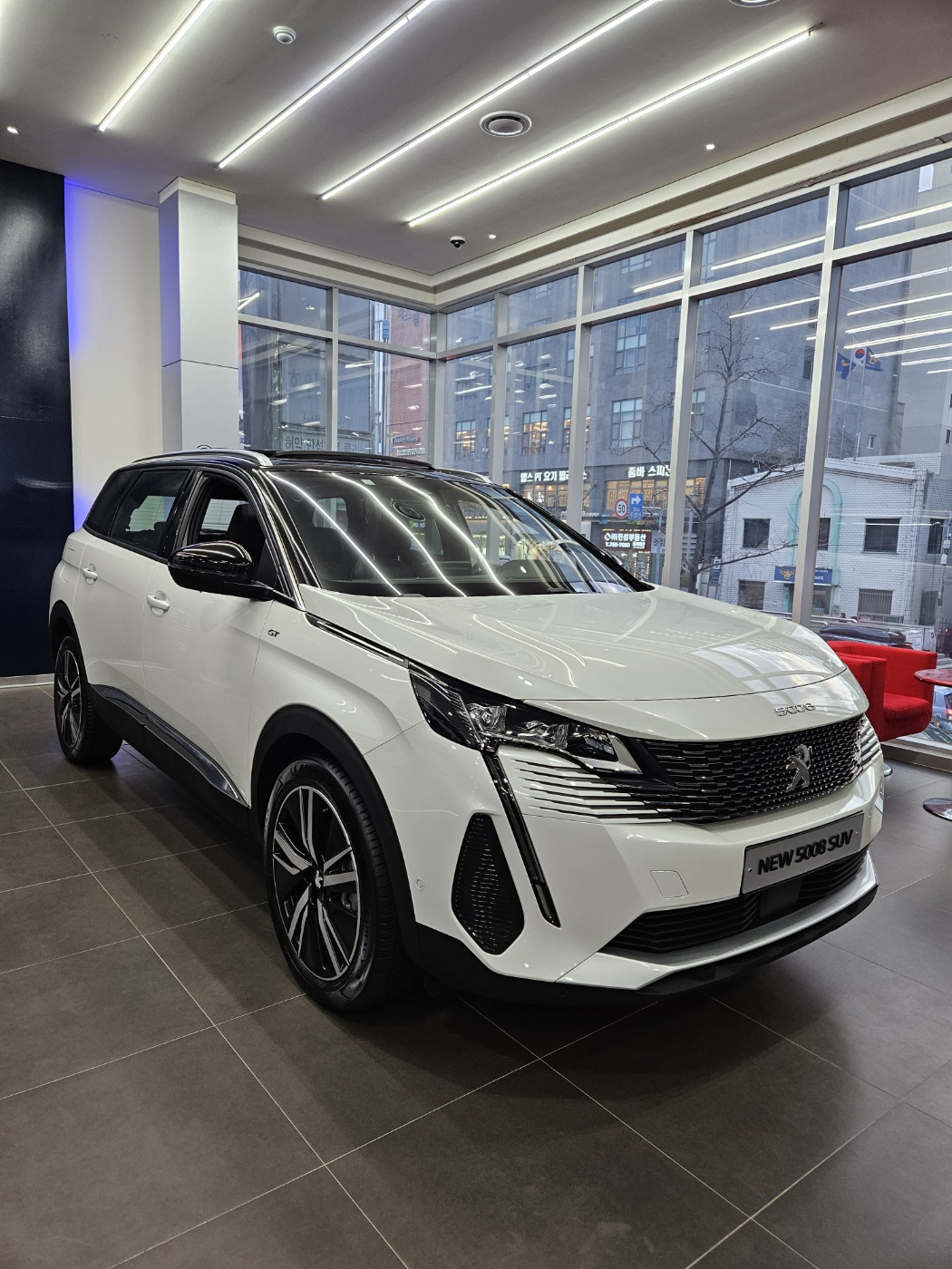 2024 푸조 5008 하이브리드 및 프로모션