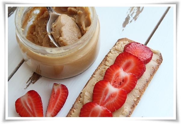 "9월, 땅콩 수확 시작하세요!" 수확 시기/수확/건조/활용법/건강 상 이점