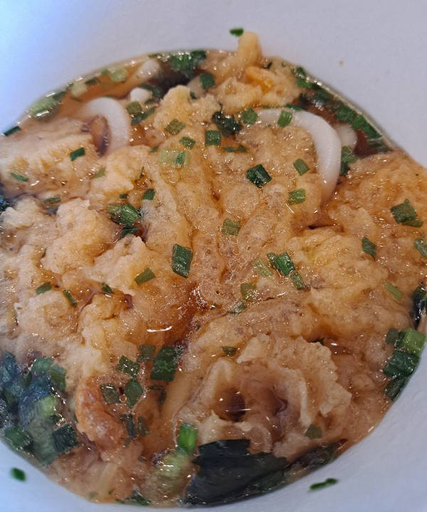 먹음직한 카키아게 우동