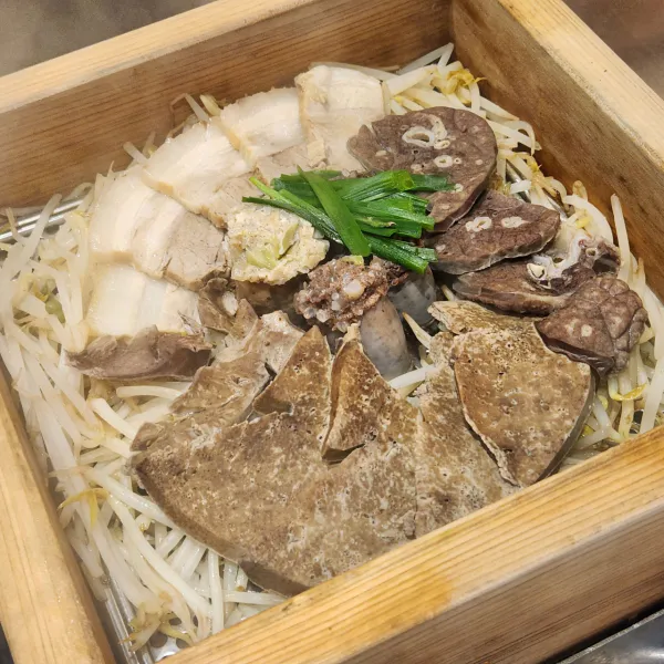 생생정보 우와한 식당 숯불돼지목뼈구이