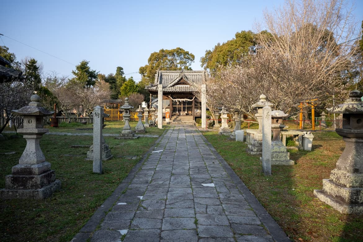 방치된 가족묘지로 인한 주민 갈등