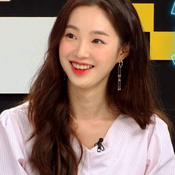 강해림 영화 로비