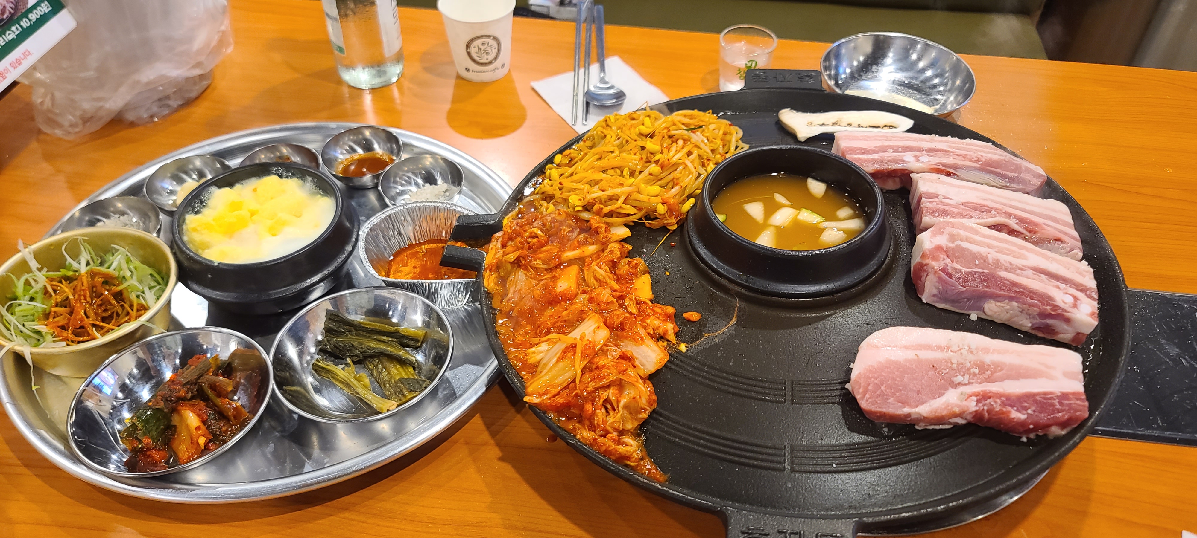 효자동솥뚜껑 성남금광점 듀록흑돼지