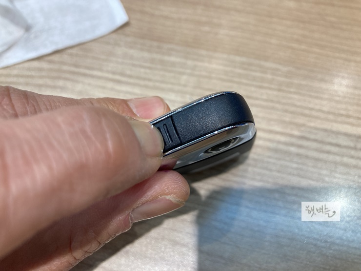 폭스바겐 신형 아테온, 파사트 GT 리모컨 전지 교환방법