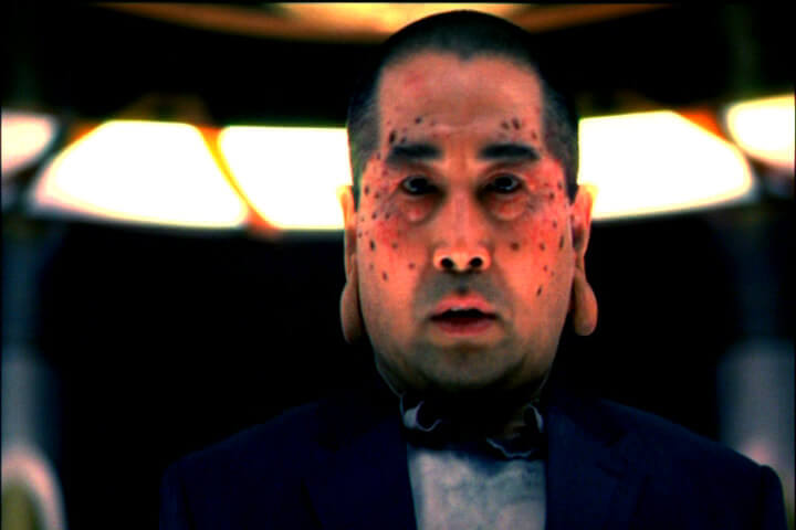 안드로메다 왕자의 모습으로 다시 돌아온 만식의 모습