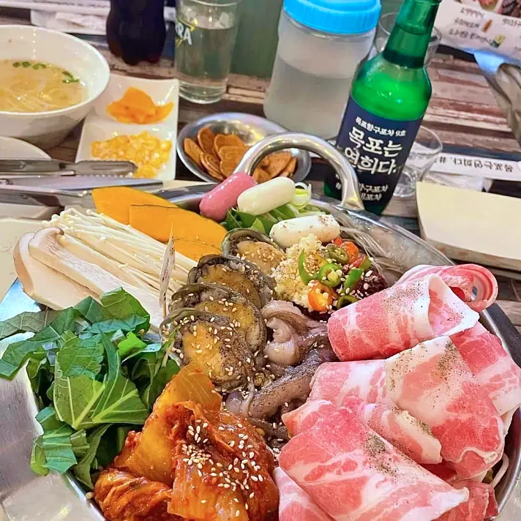 신계숙의 맛터싸이클 다이어리 바다 뷰 오션뷰 포차 육회, 꼬막무침, 꼬막비빔밥 육꼬비 & 시원한 국물 백골뱅이탕 맛집 추천