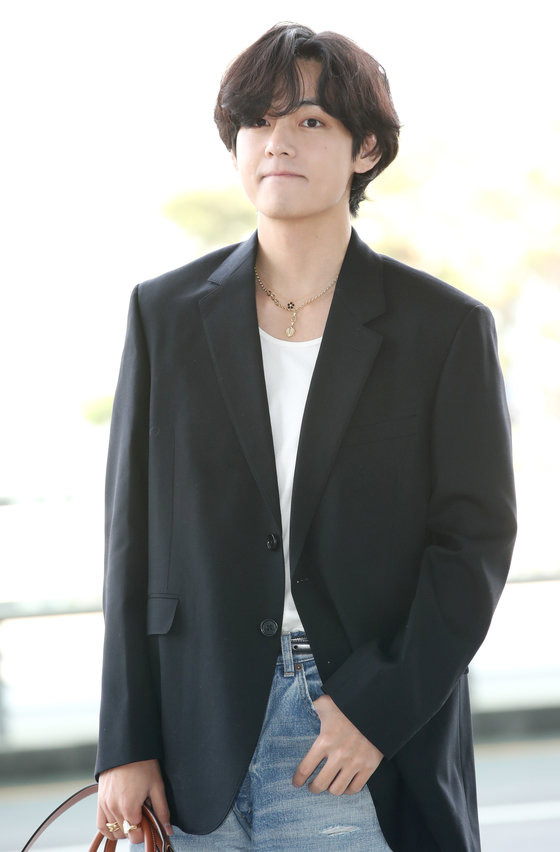 뷔 블레이저 코디