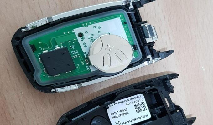 소렌토 키 배터리 교체 단계