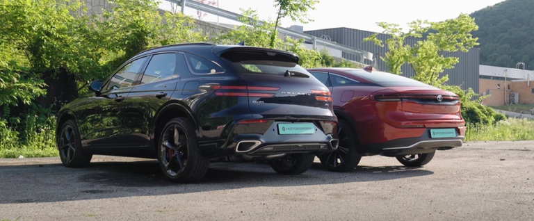 토요타 크라운 vs 제네시스 GV70 트렁크