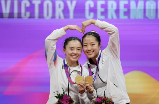 탁구 여자 복식 금메달&#44; 신유빈&#44; 전지희 선수