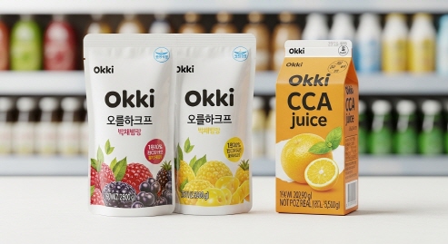 옥키 제품의 포장팩을 나란히 놓은 모습