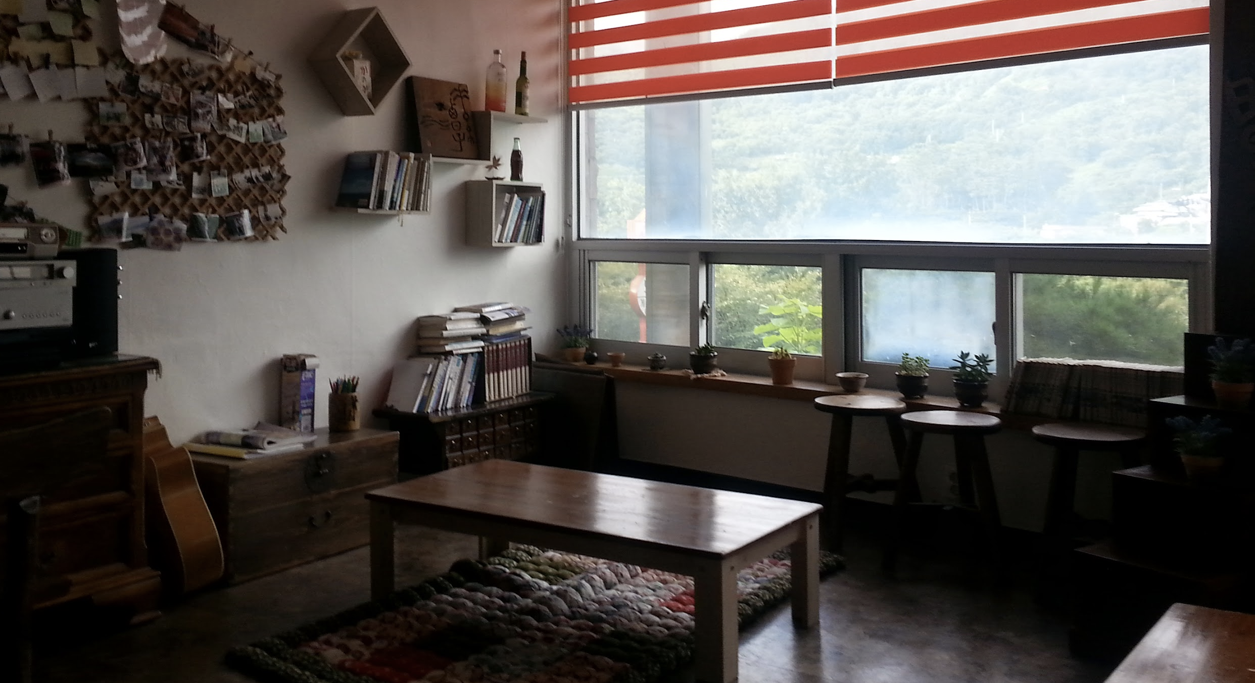 분위기 있는 찻집 모습