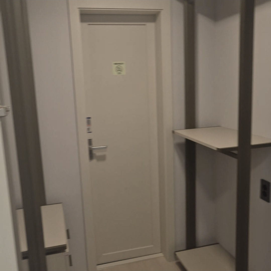 철산자이브리에르 안방 드레스룸