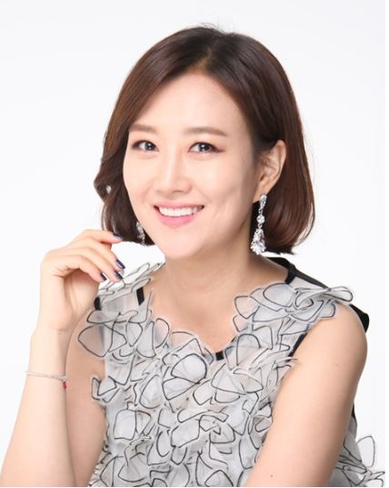 장윤정 기부