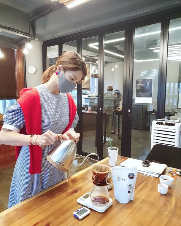 활동 접고 카페 6개 운영하며 10억대 건물까지 세운 여배우 누구?