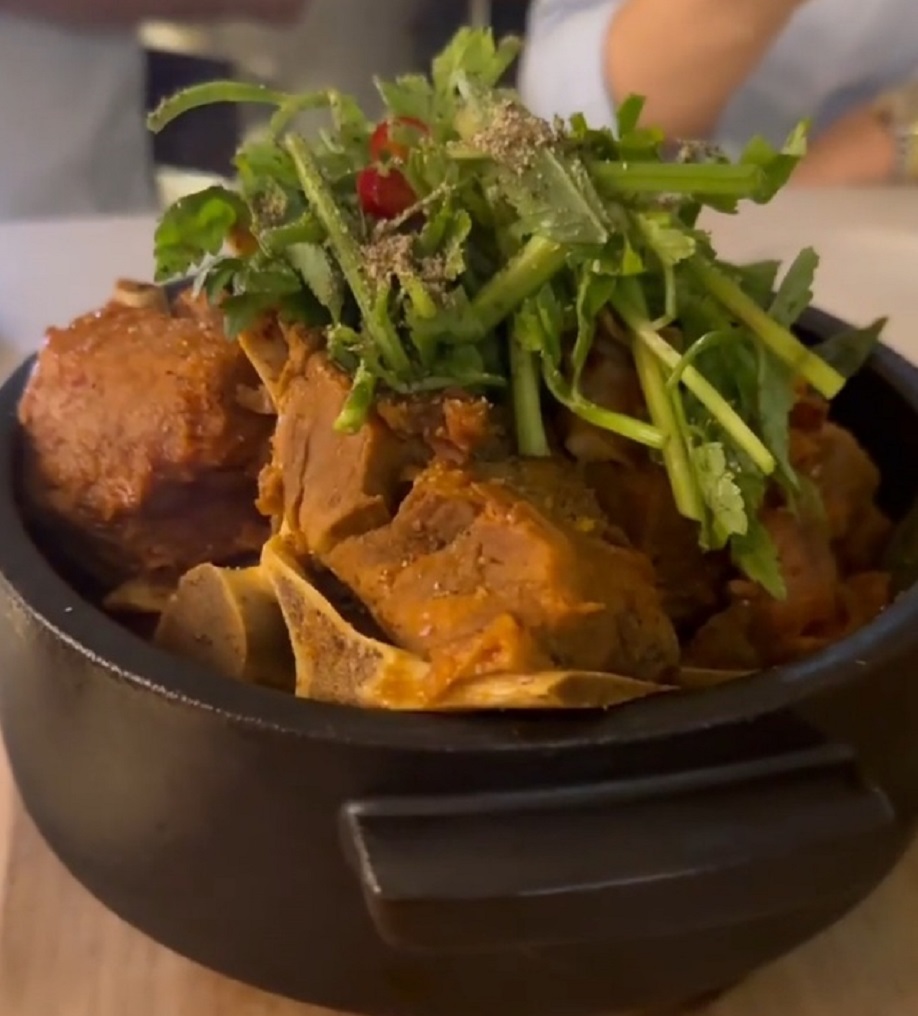 백반기행-이원일-식당