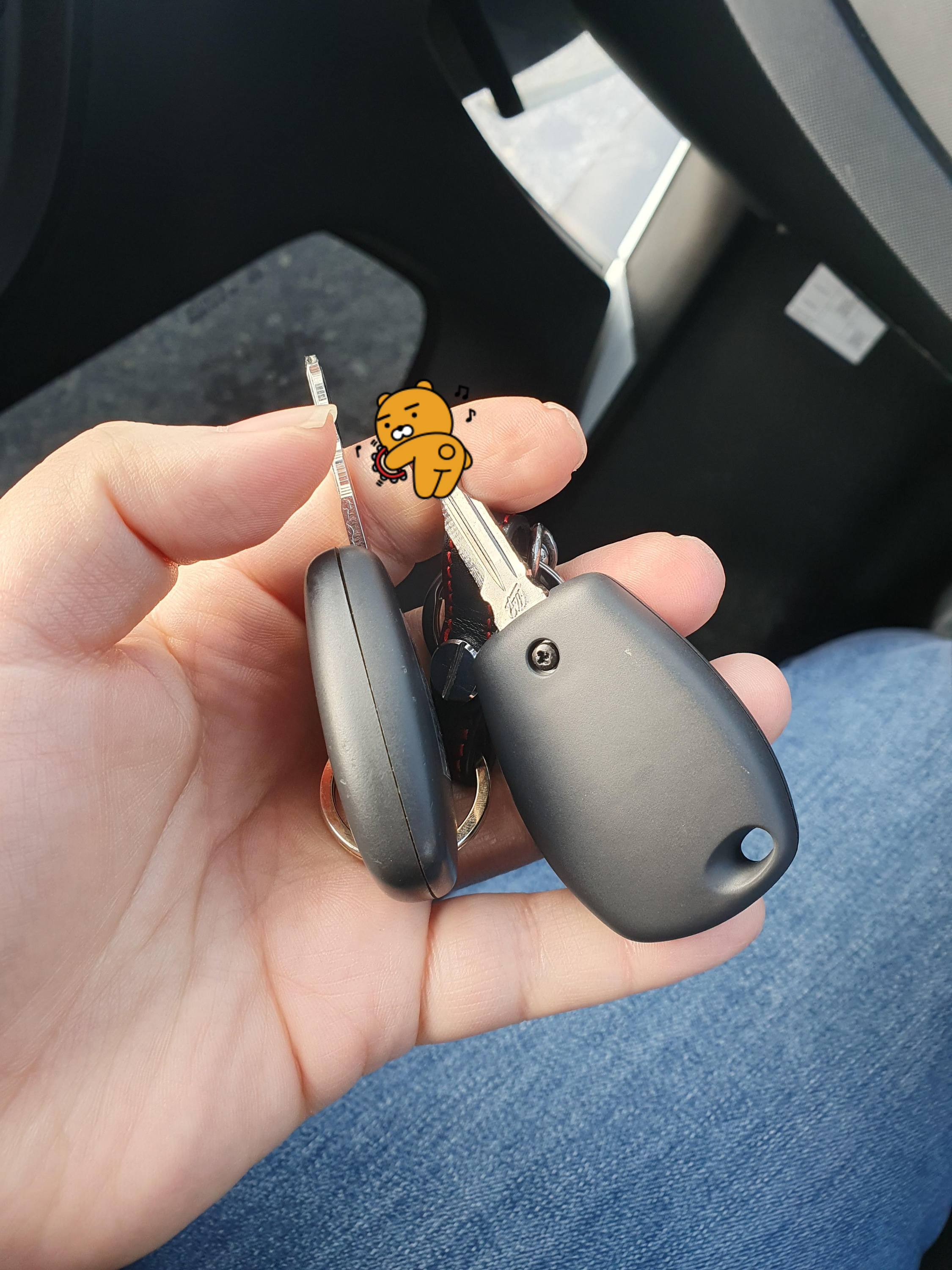 새로 구매한 르노 트위지 차키