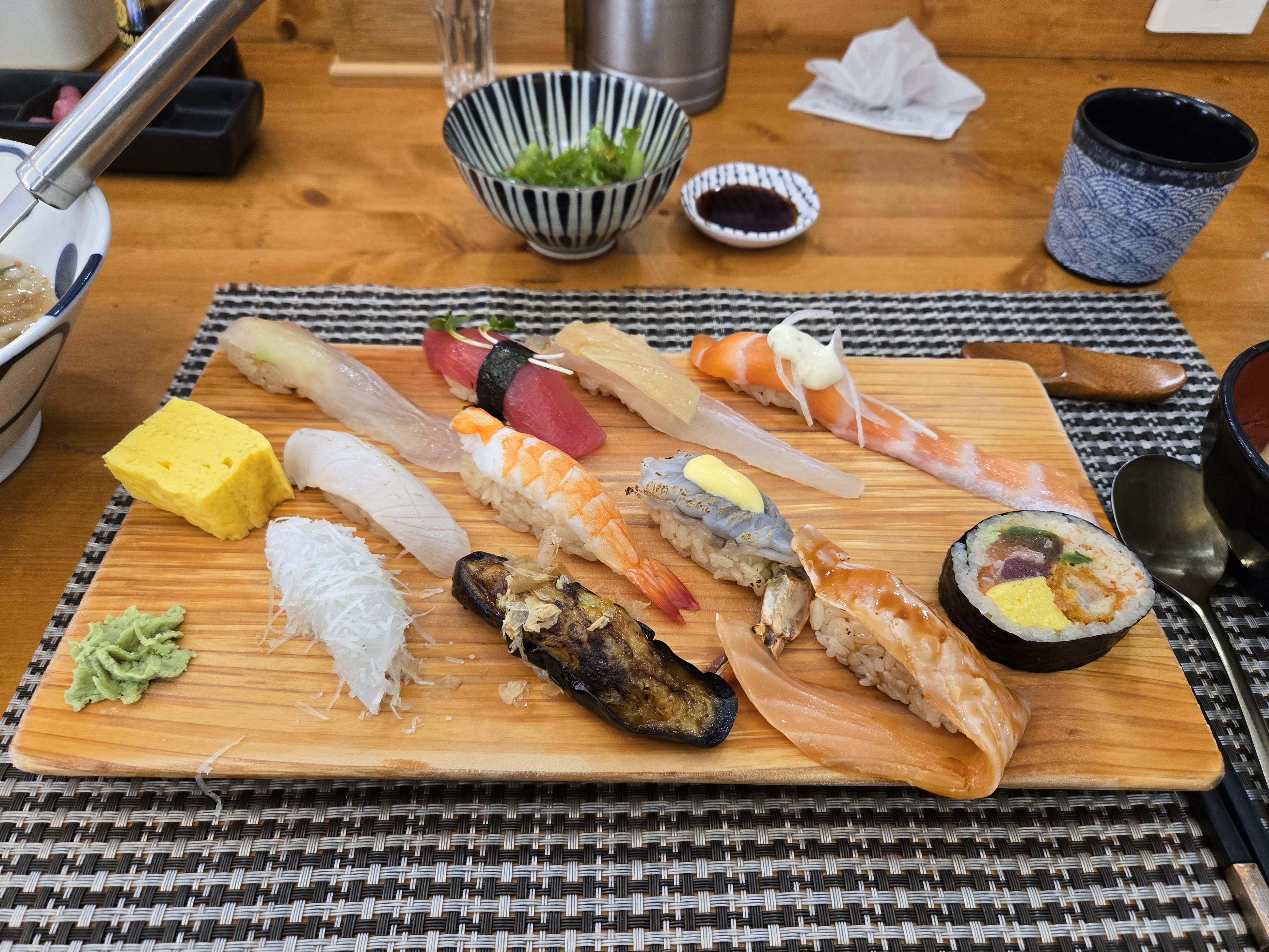 지은 모던 스페셜 초밥