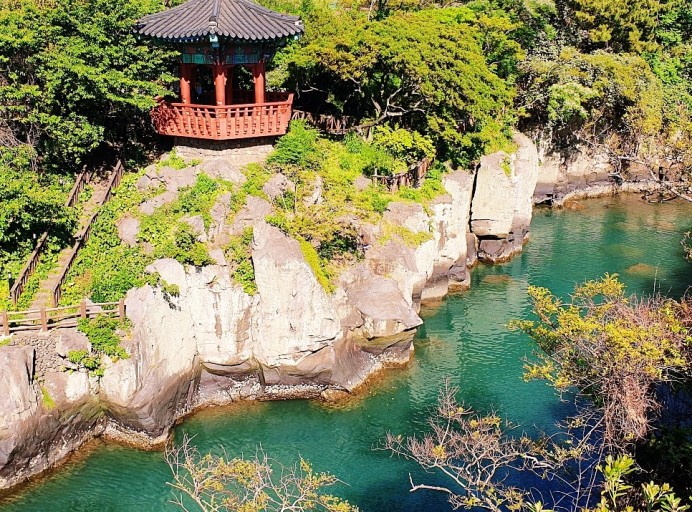 제주 용연 구름다리