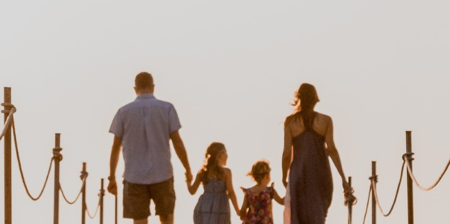 나이든부모-노령부모-스트레스-관계개선-소통-노부모-대화방법-친절-목적론