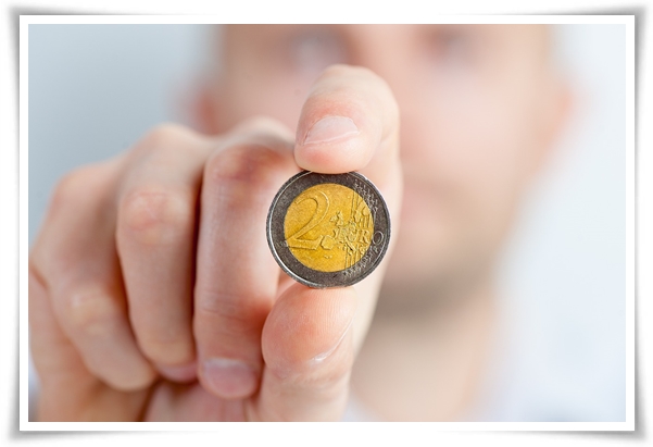 과도한 채무로 어려움을 겪는 서민들을 위한 "개인 채무조정"