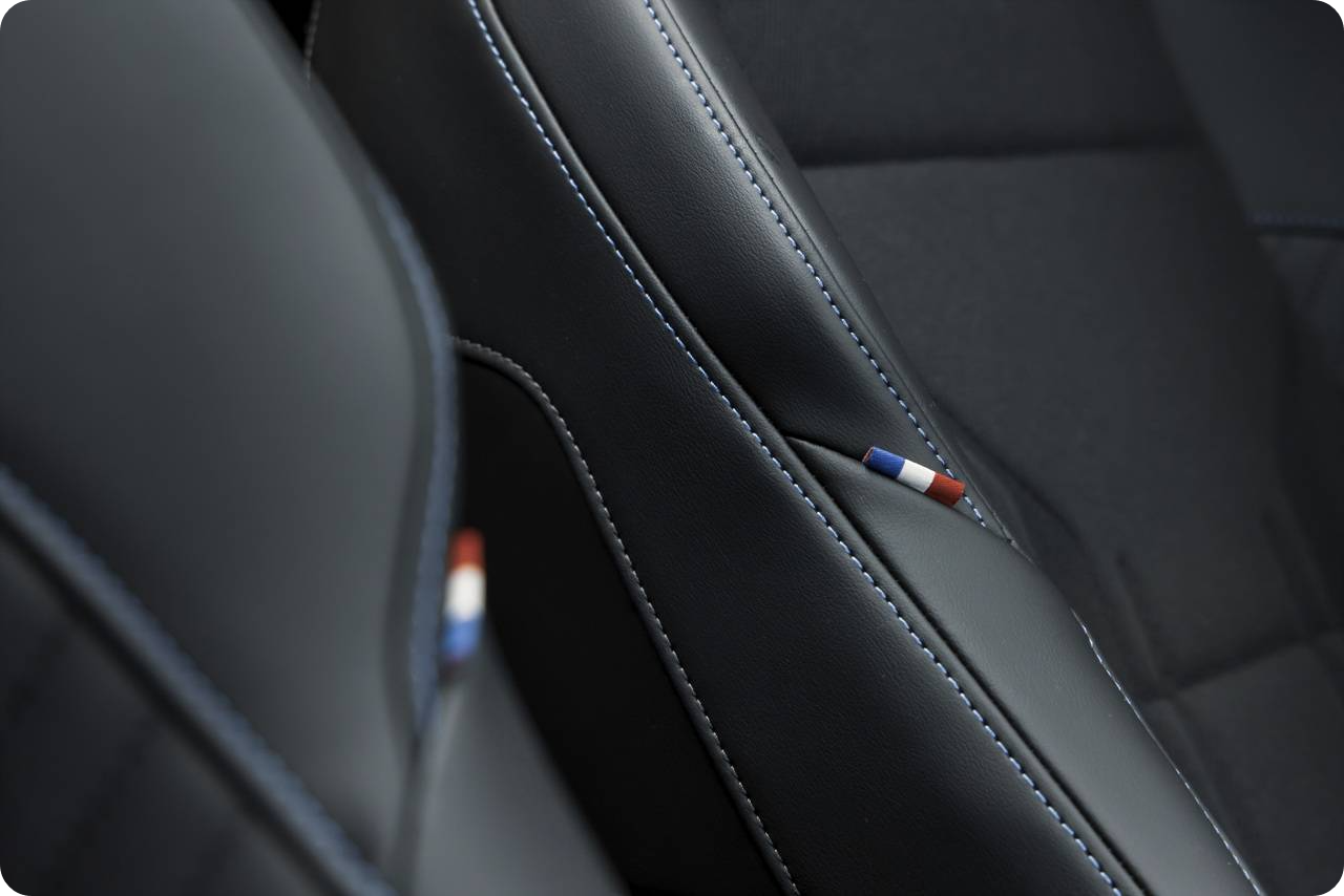 세닉 E-TECH 시트