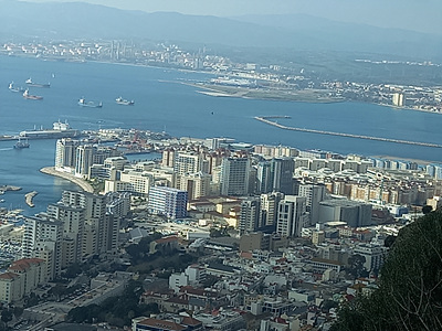 지브롤터 시내와 항구 사진