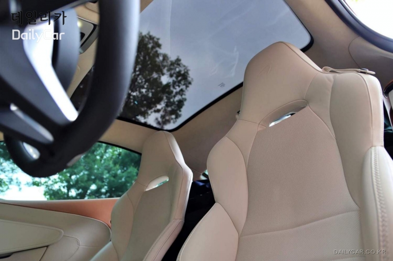 슈퍼카 ‘맥라렌 GT’