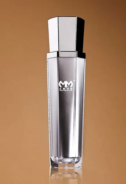 60대 여성 향수 추천 우아함과 은은함을 담은 인생 향수 TOP7 2025년_7