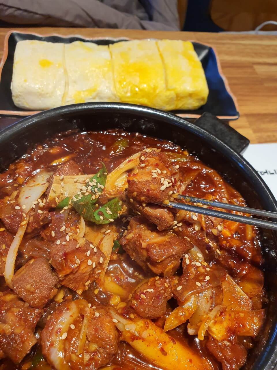 생생정보통 32년 전통 등갈비 묵은지찜 대구 수성구 전설의 맛