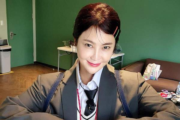 솔비 이규한 결혼 총정리|2027년 4월 결혼식·나이차·오만추 최종 선택·20년 인연·과거 이상형