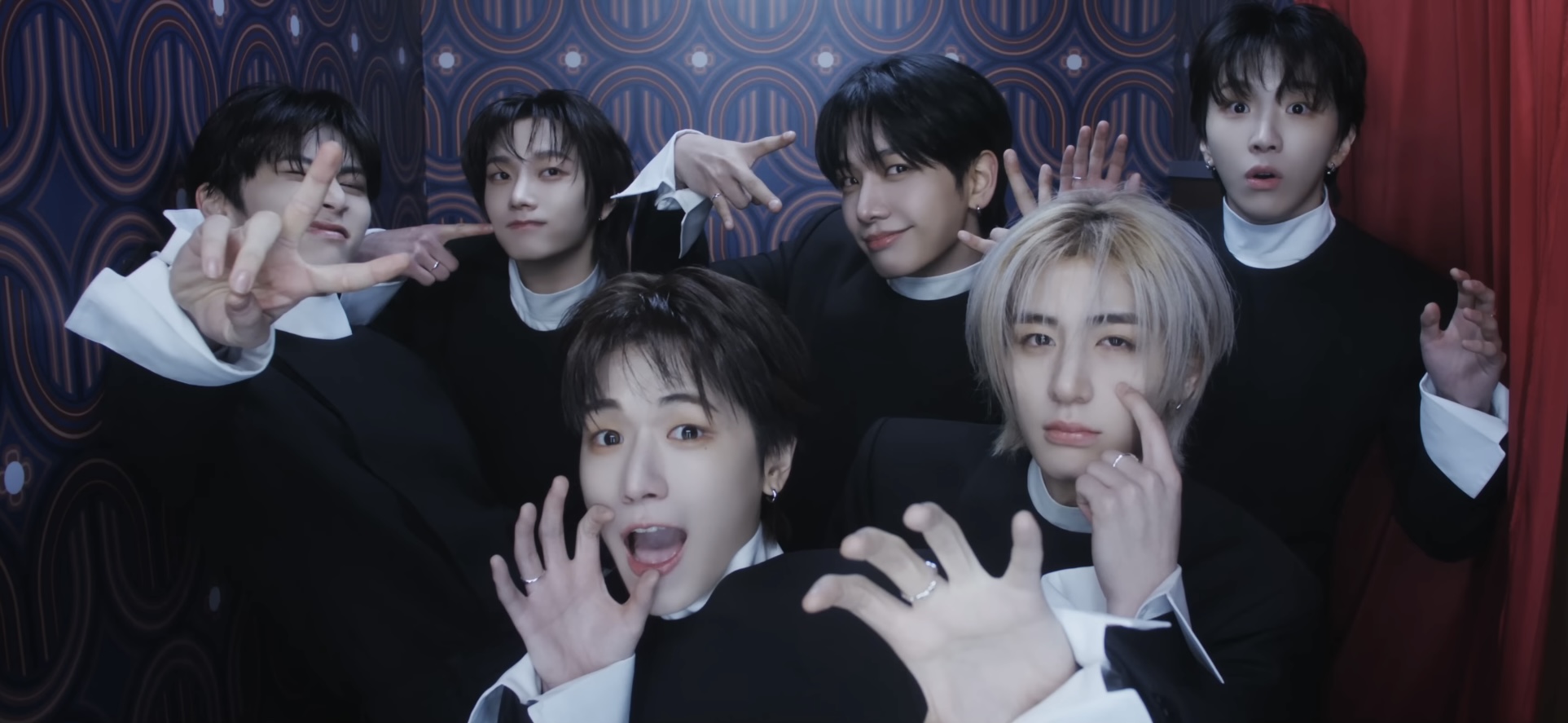 보이넥스트도어 