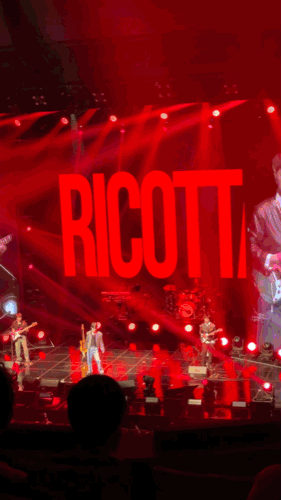 소란 리코타 치즈 샐러드 공연