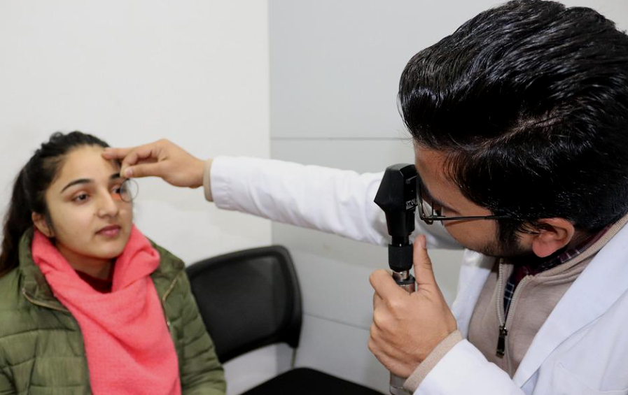 망막박리 증상 원인 치료방법