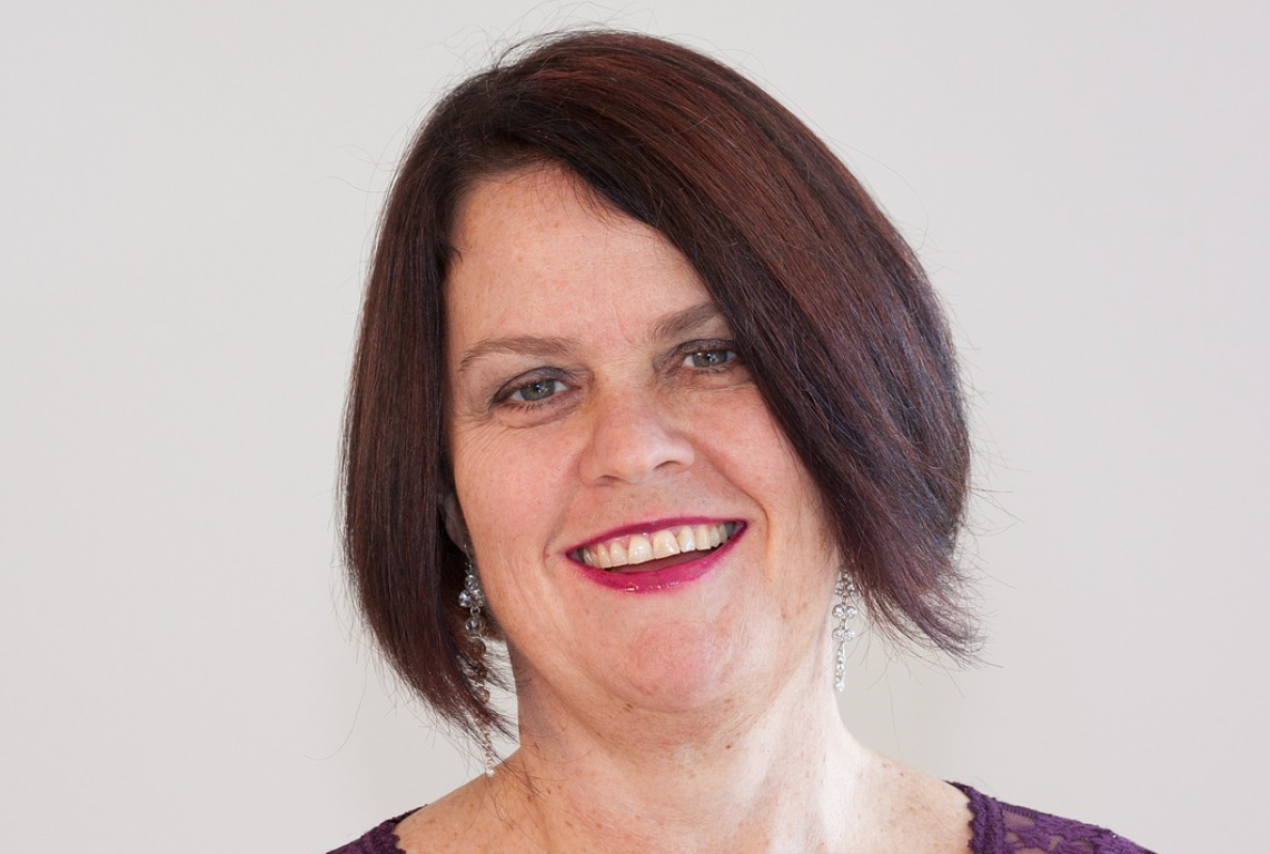 갱년기-비오틴-여드름-피부염-탈모