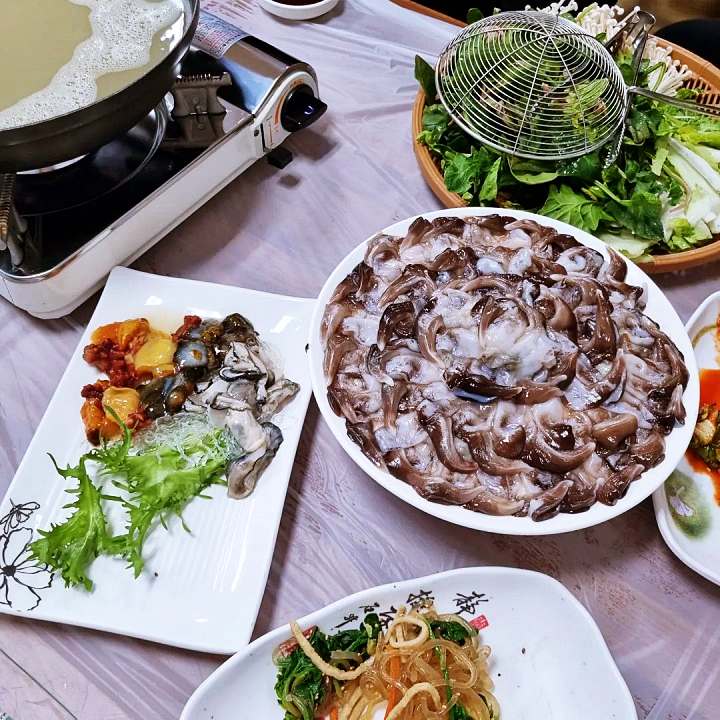 우리 캠핑 왔어요 충남 홍성 새조개 샤브샤브 맛집 부모님과 함께 떠나는 효도 관광 여행 코스 가볼만한 곳 추천