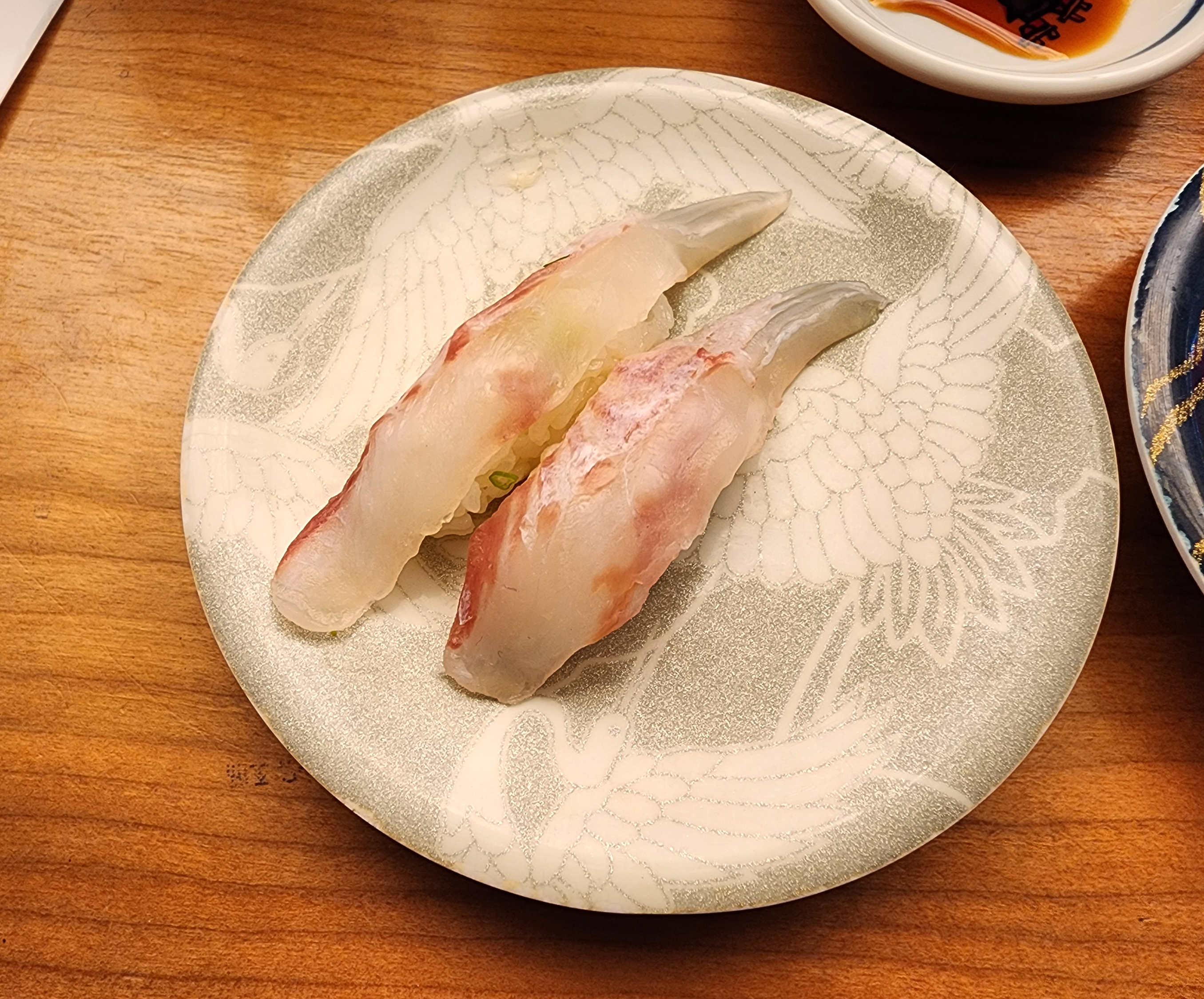 갓덴스시_신사역