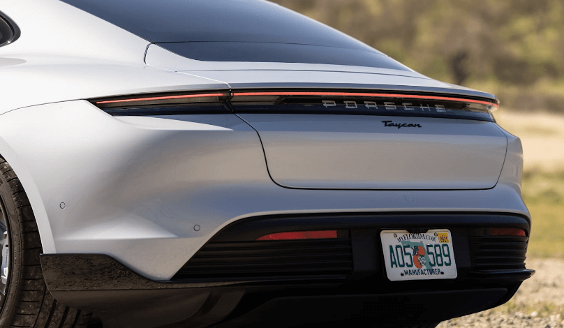 포르쉐 타이칸 전기차 가격 투리스모 터보