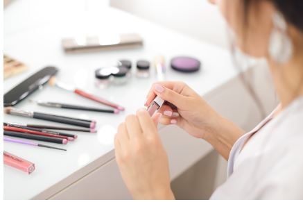 글로벌 화장품 트렌드 관련 사진