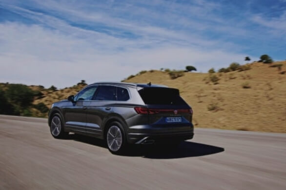 폭스바겐 투아렉 1615만원 할인