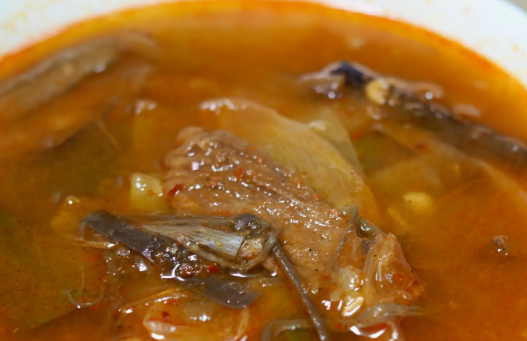 육개장 맛있게 끓이는 법 (+ 칼로리 백종원 소고기 육개장 레시피)